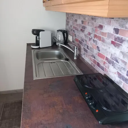 Gaestezimmer Melz アパート *